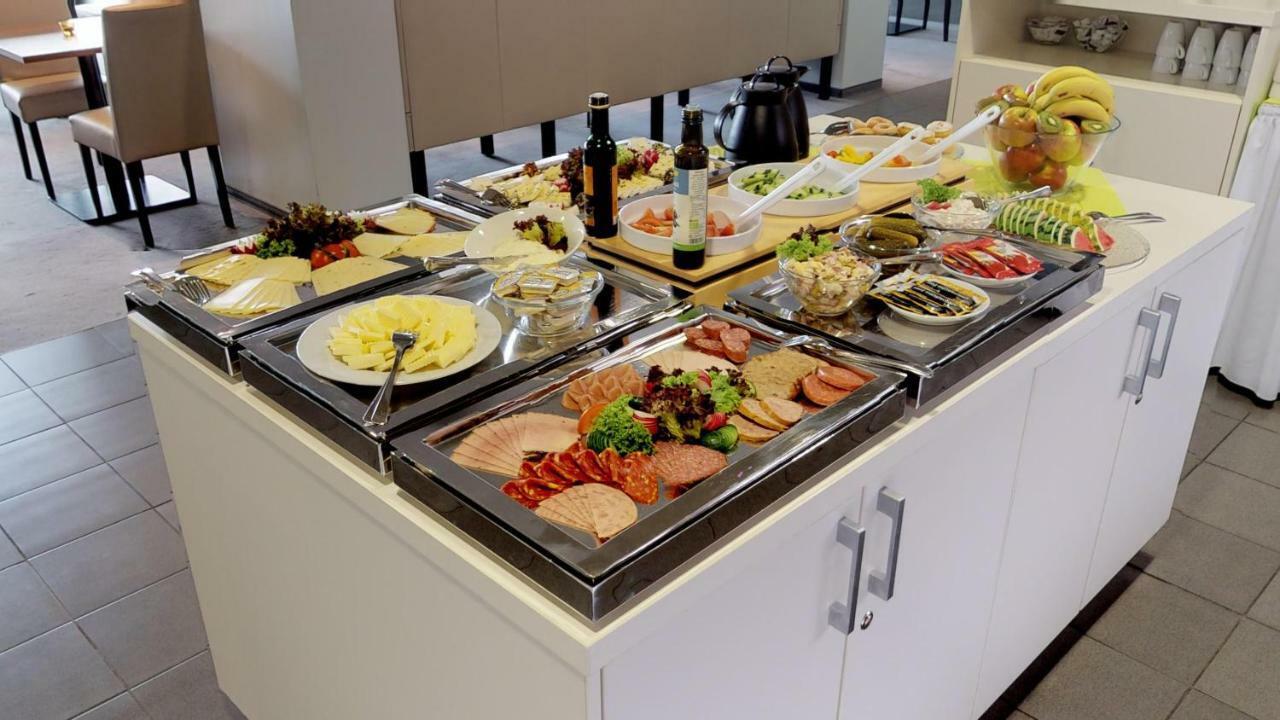 Biendo Hotel Chemnitz Ngoại thất bức ảnh